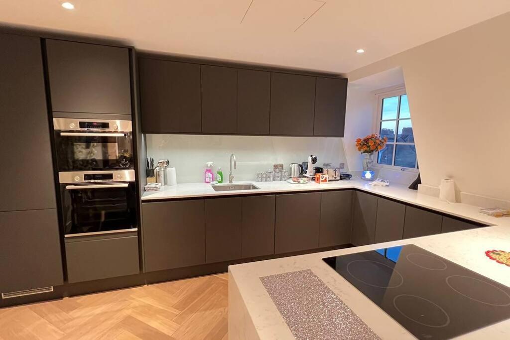 Ferienwohnung Panoramic Perfection Marble Arch 2Br Penthouse 74 London Exterior foto